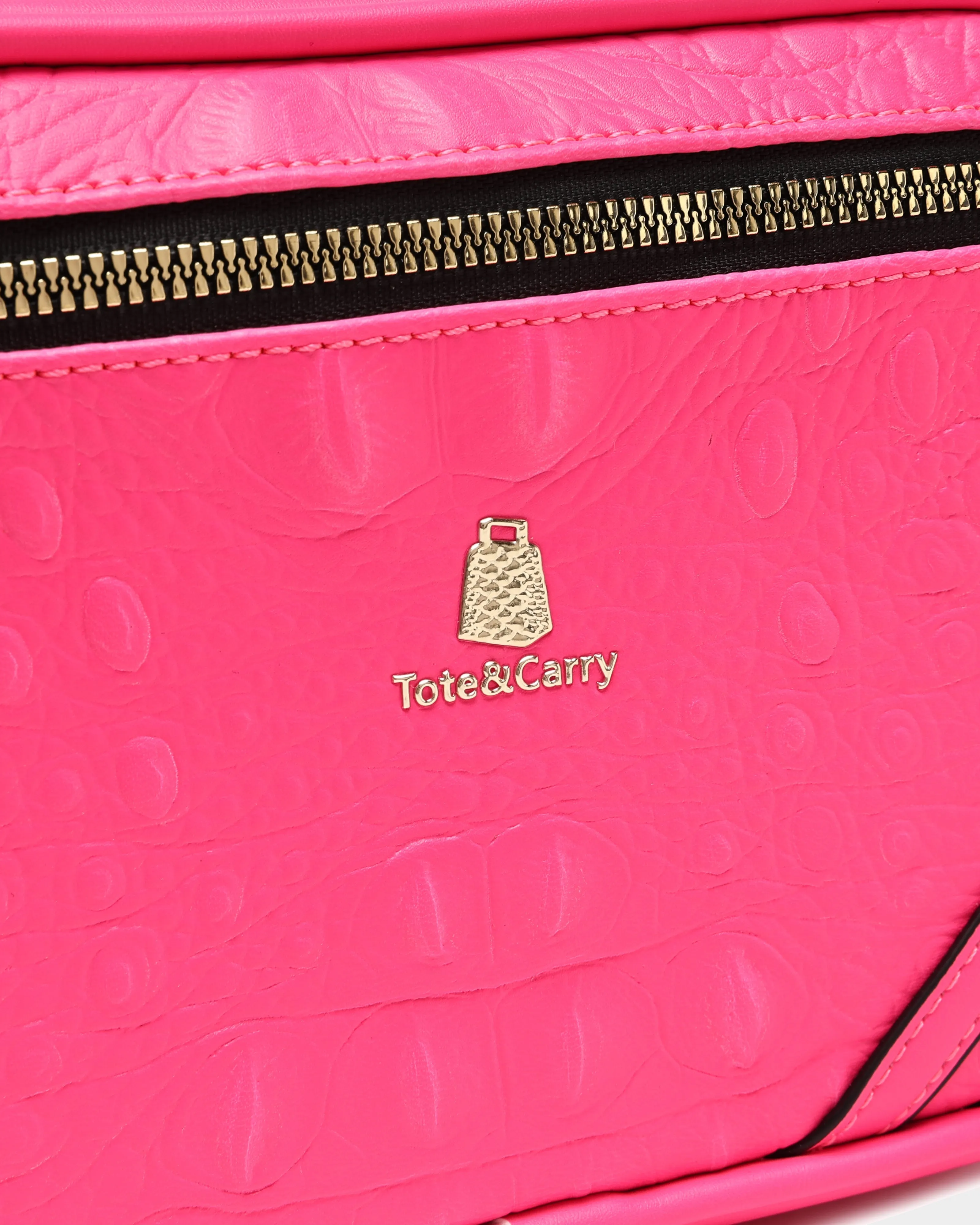 Apollo 2 Toiletry Bag in Neon Pink