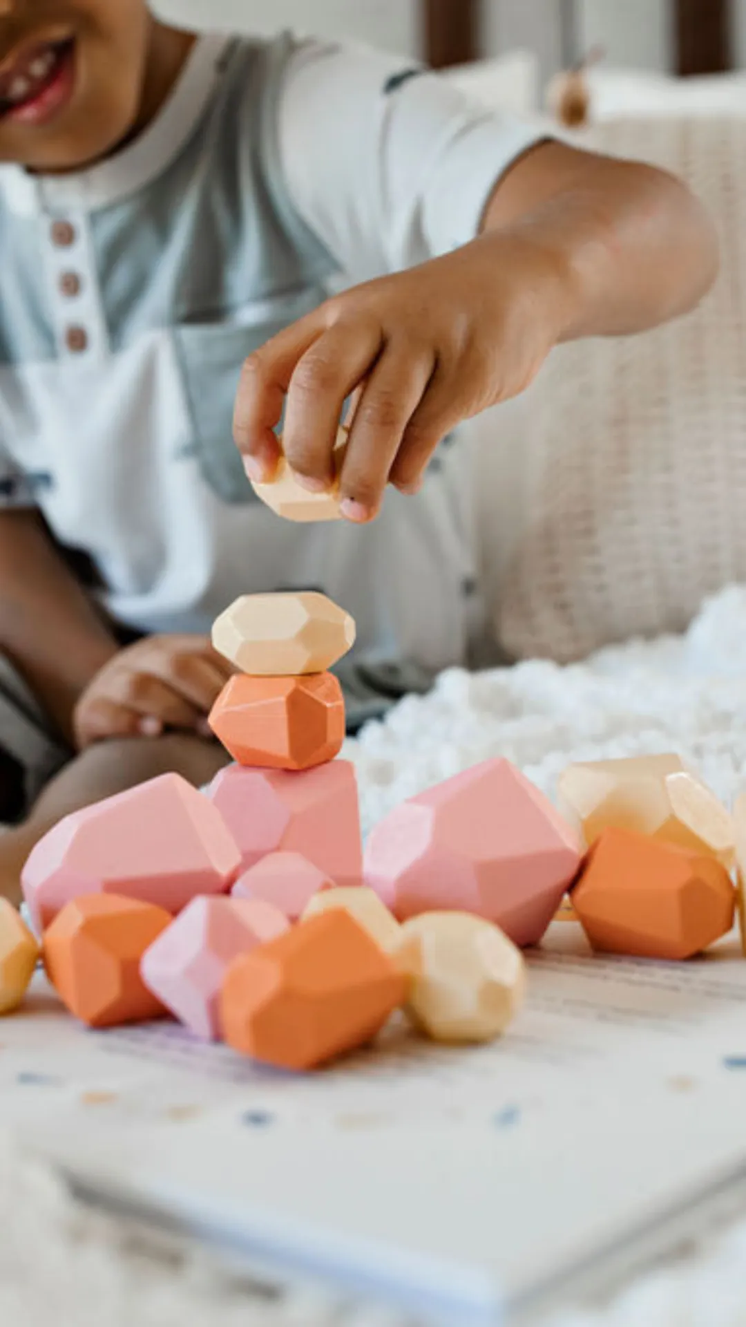 Mindfulness Patience Pebbles for Kids – Eco-Friendly Wooden Balancing Toy