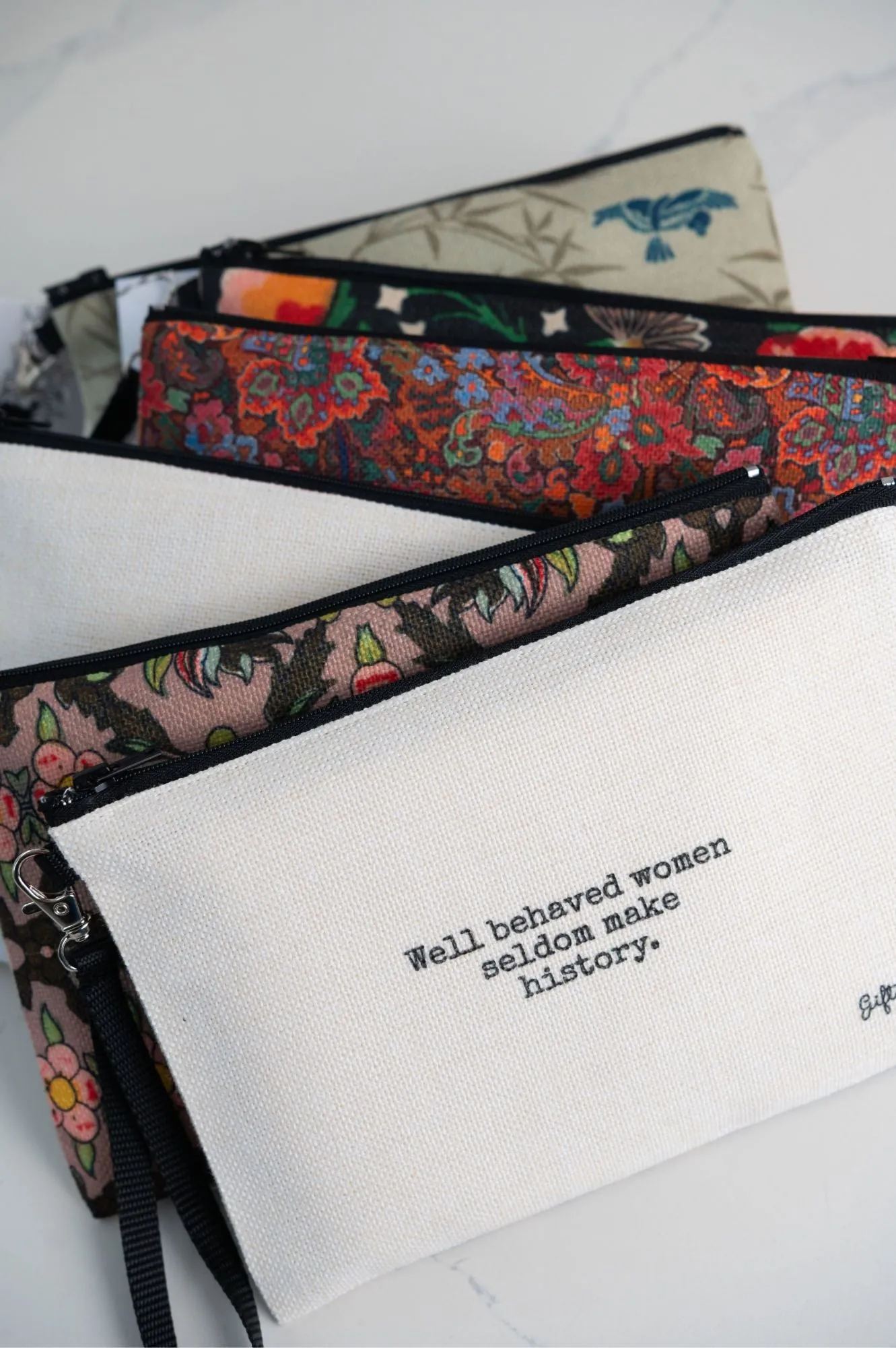 Sweet Pea Zippered Linen blend Bag